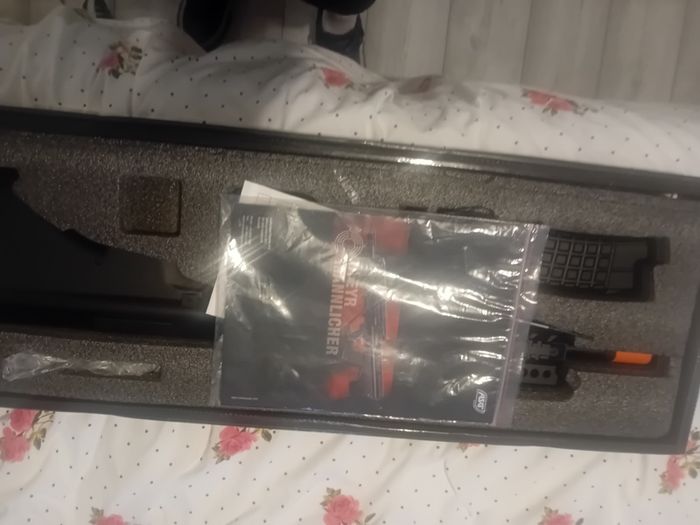 Airsoft gun