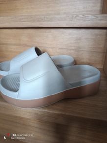 NEW.women's summer slippers . Size 39/40