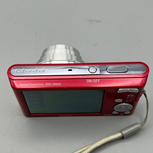 Sony Cyber-shot DSC-W830 20.1MP Digital Camera Red - Boxed - Full Kit