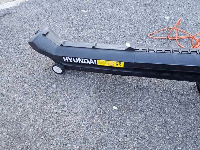 eletric lawnmower x leaf blower