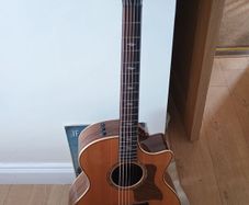 Taylor 814 CEAcoustic / Electric Guitar