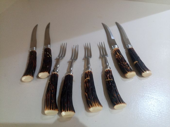 Antique Set of 4 Genuine Stag/Antler Handle Steak Knives and Forks. Made In Sheffield England