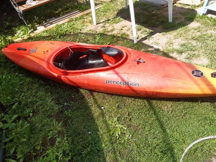 Premium Perception Arc Kayak  Upgraded Model, Mint Condition (Naas)