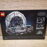 LEGO 75352 Emperor's Throne Room Diorama Image 2