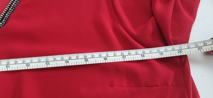 RLINEA red embellished zip layered top Sz L (Fit 12-14K)