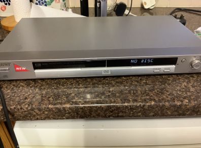 DVD/CD player Sony with remote