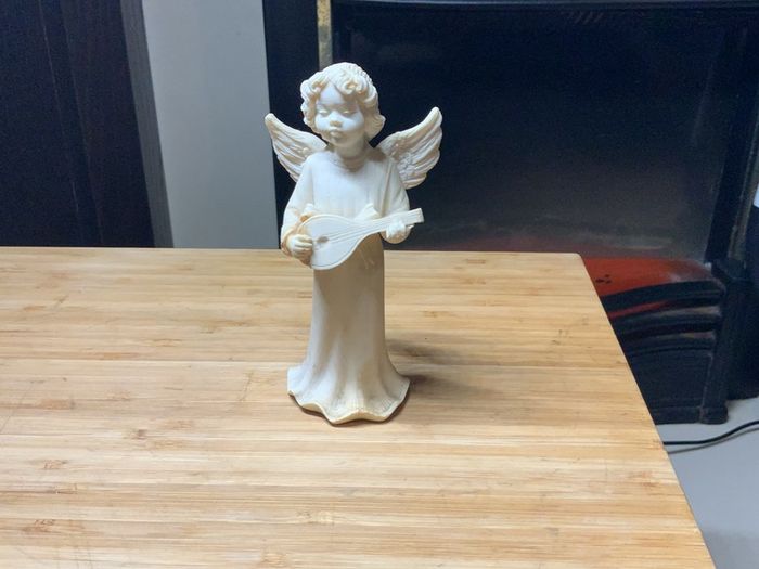 Figurines