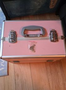 Vanity case