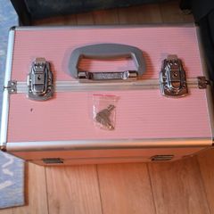 Vanity case