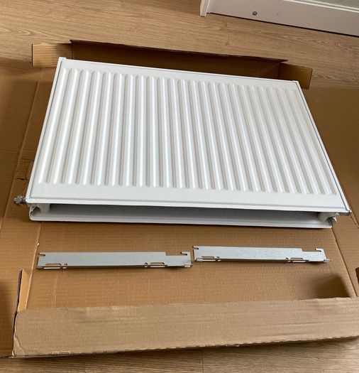 Flomasta 500mm X 800mm 4017btu White Type 22 Convector Radiator