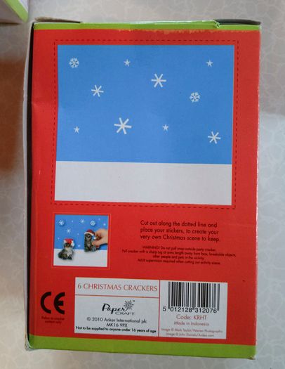 4 Boxes Of Mini Christmas Crackers (new).