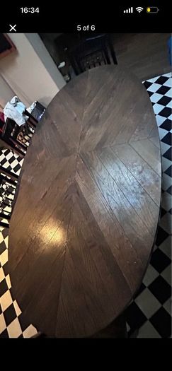 dark wooden kitchen table