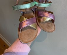 girls sandals