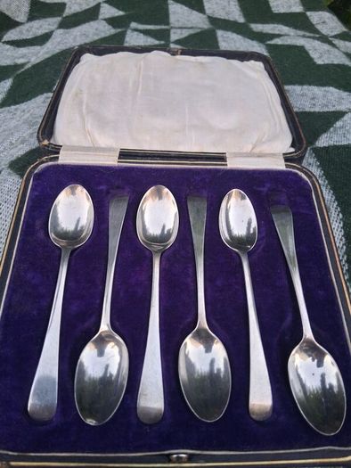 6 X C.W.Fletcher Aet Deco Sterling Silver Teaspoons (61 grams)