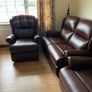 3 Piece Leather Suite Image 4