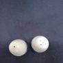 Churchill Willow Pattern Edging Salt and Pepper shakers Image 4