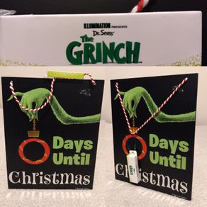Dr Seuss, The Grinch Christmas Countdown Chalkboard & Chalk