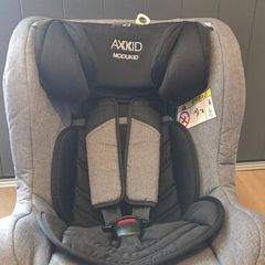 Axkid Modukid toddler seat and isofix base