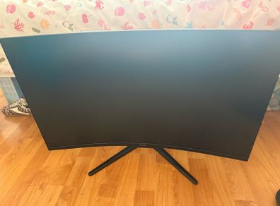 Acer nitro ED320QR 31.5inch curved monitor and sound bar