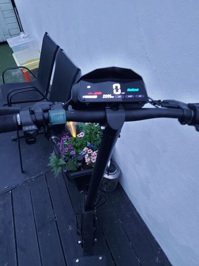 electric scooter  kukurin g2