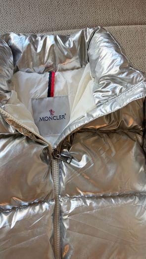Moncler girls down jacket 7/9yrs