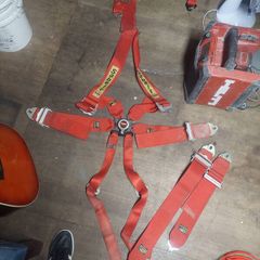 sabelt 8 point and 4 point belts