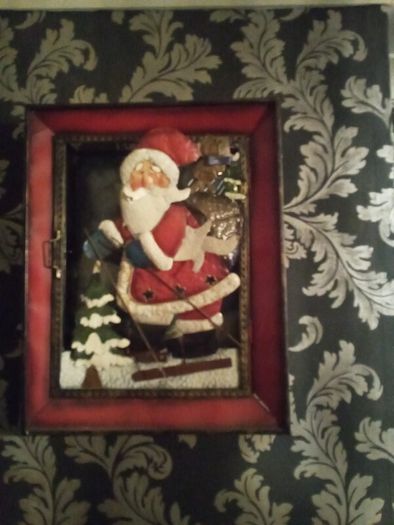 Christmas Santa steel frame wall hanging
