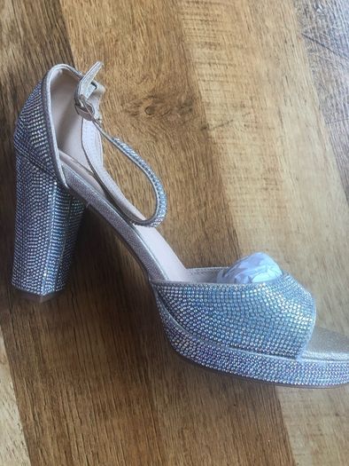 ladies high heels