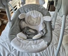 Baby swing