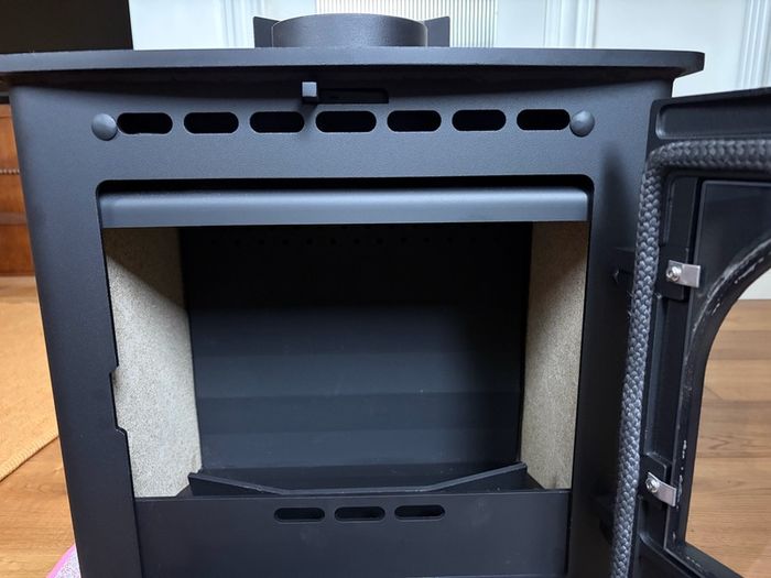 BRAND NEW Stovax Stockton 5 Wood Burning Stove RRP 1529 Now 1100