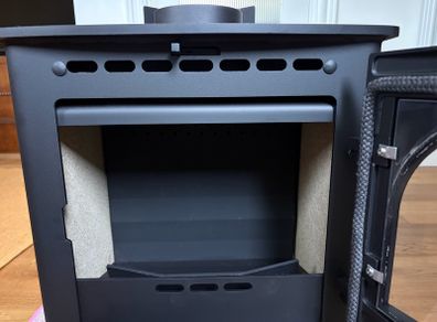 BRAND NEW Stovax Stockton 5 Wood Burning Stove RRP 1529 Now 1100