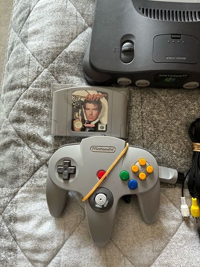 N64 Console + Copy of Goldeneye