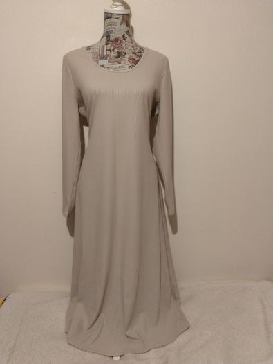 Beautiful Dress, New With Tags