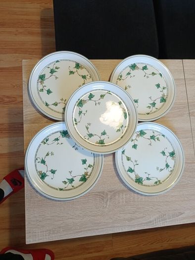 Noritake Keltcraft Ivy Lane Plates Set