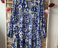 dress Zara long sleeve loose fit dress size medium royal blue & white
