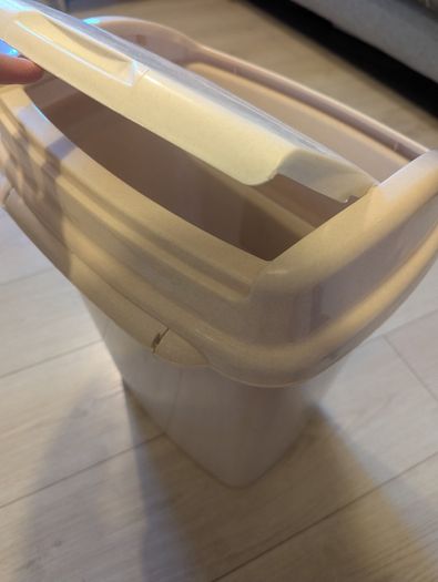 25L plastic bin