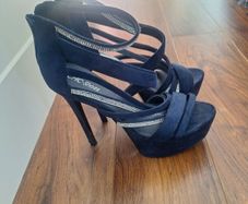 navy high heels