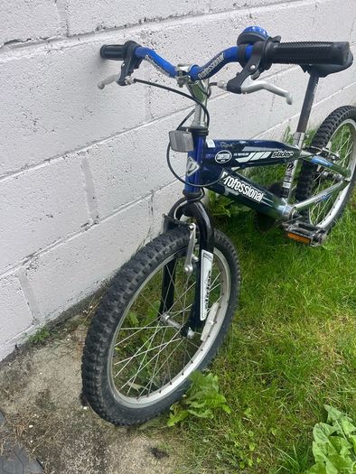 Kids bike