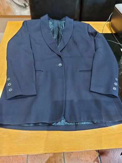 Loretta Bloom  Coat