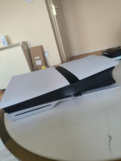 Playstation 5 Pro With Disc Drive