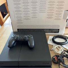 playstation 4 500GB - Boxed with New Official PS controller