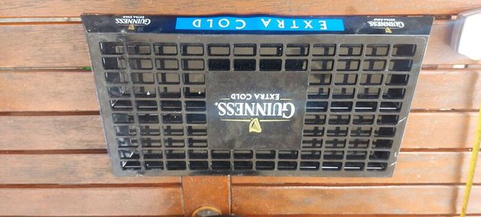 Guinness plastic drip tray,,used  condition,,needs a clean, sold as seen,see pictures for condition ,fair
