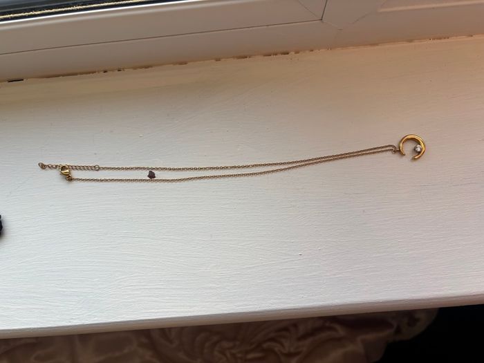 Mettle and Bloom Gold 14k plated Crescent Necklace