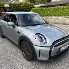 Mini Cooper Manual Petrol 11000 kms