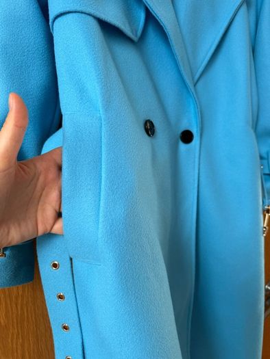 Coat brand new