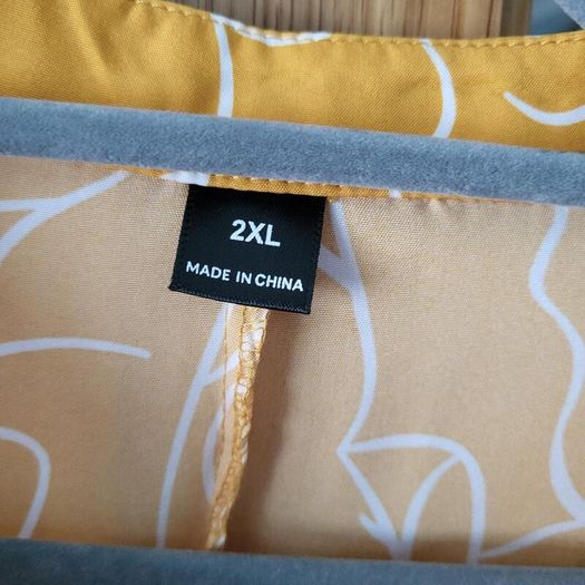 Brand new yellow top, Size 20