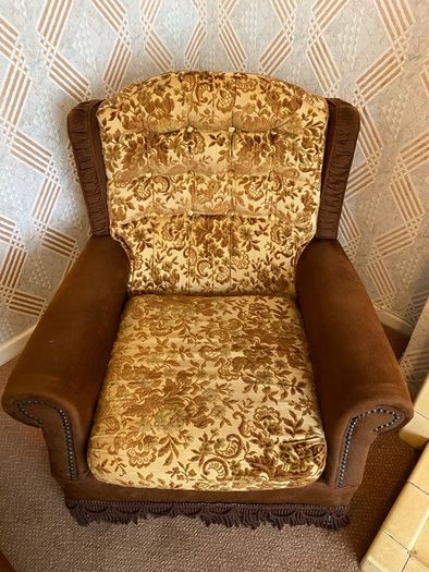 Three seater sofa and two matching armchairs