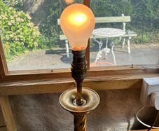 Table lamp - brass column style