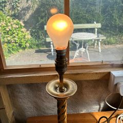 Table lamp - brass column style