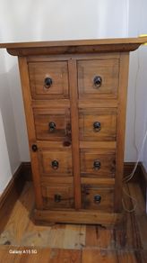 Chest of drawers